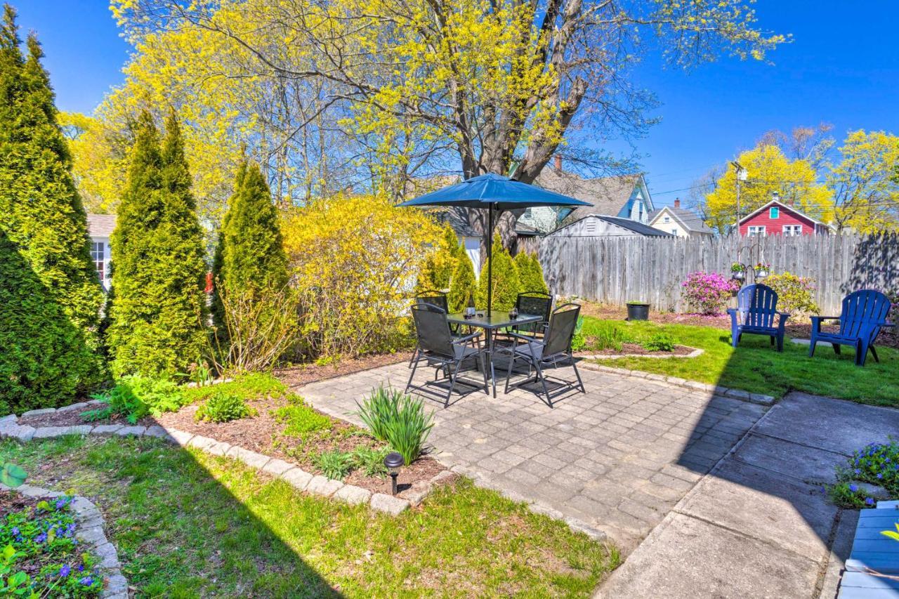Mystic Refuge With Patio Less Than 1 Mi To Downtown! Екстериор снимка