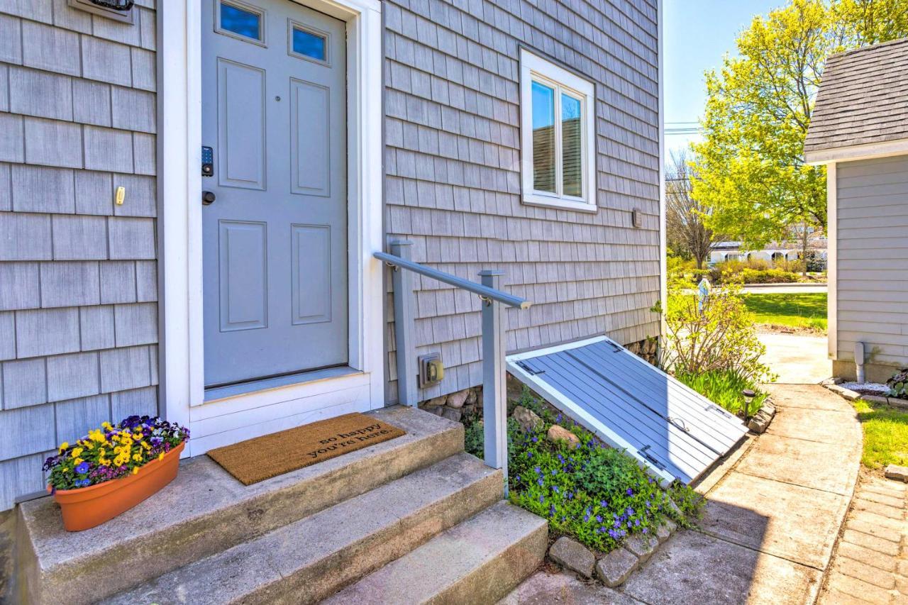 Mystic Refuge With Patio Less Than 1 Mi To Downtown! Екстериор снимка